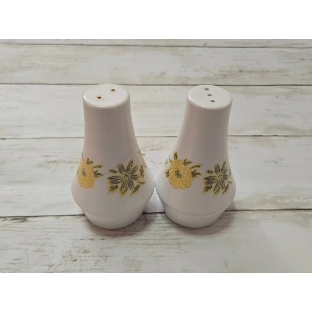 Vintage Noritake Japan Progression Sunny Side Salt & Pepper‎ Shakers